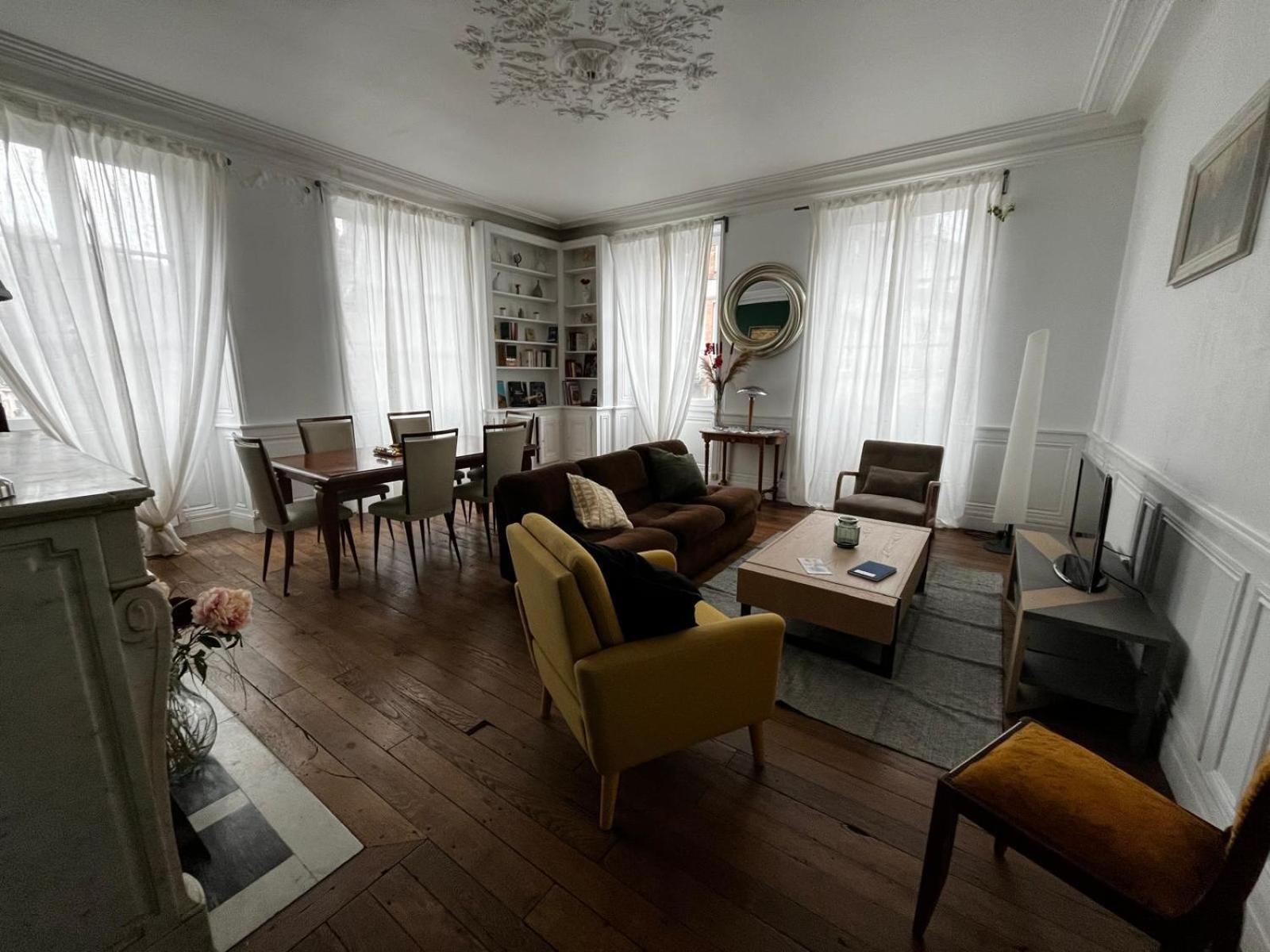 La Villa Louana 2 Appartement 100 M2 Charme De L Ancien En Coeur De Ville اوبيسون المظهر الخارجي الصورة