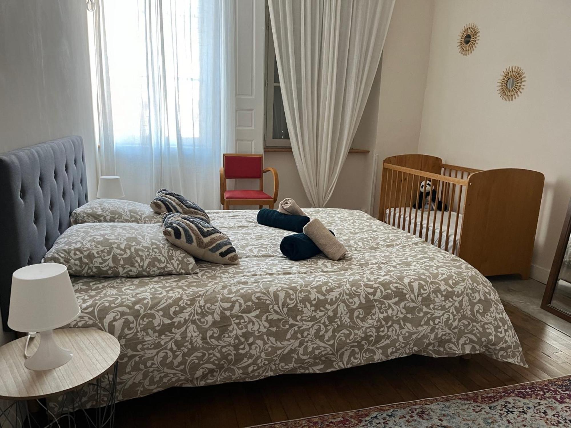 La Villa Louana 2 Appartement 100 M2 Charme De L Ancien En Coeur De Ville اوبيسون المظهر الخارجي الصورة